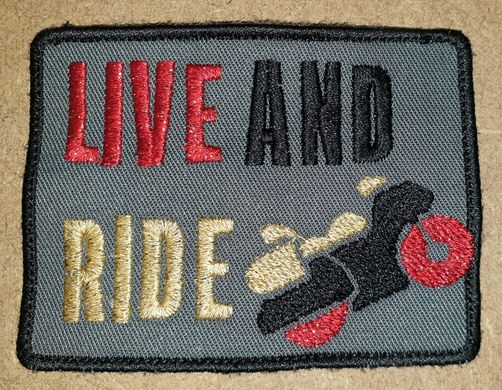The golden lettering "RIDE" is a little irregular, because made with a "normal" embroidery needle (75 H-E)