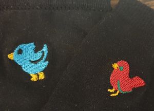 Birds-noto-twemoji-on-socks.jpg