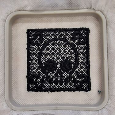 Variante Hatch, remplissage motif encore dans le cadre